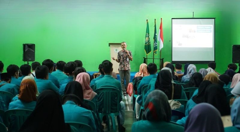 Pembekalan KKN Universitas Ma’arif Nahdlatul Ulama (UMNU) Kebumen: Menguatkan Kapasitas Mahasiswa dan Mendorong Pengembangan UMKM